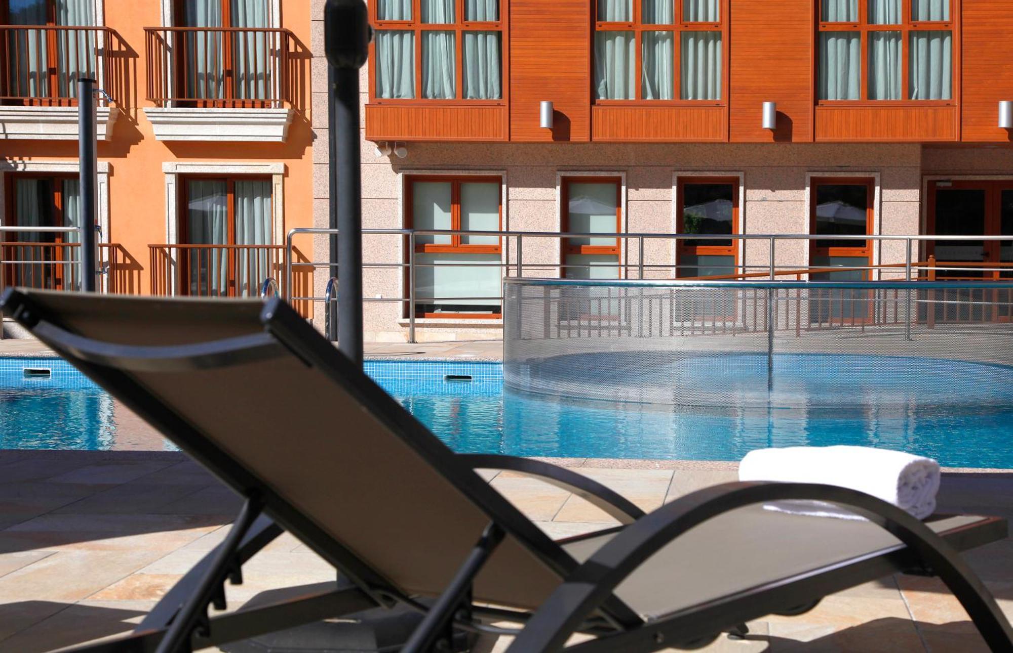 Apartahotel & Spa Jacetania Jaca Exterior foto
